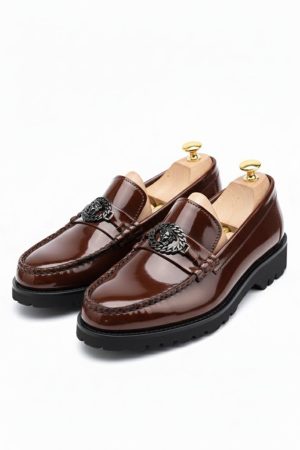 Medusa-Chain Lug Loafers