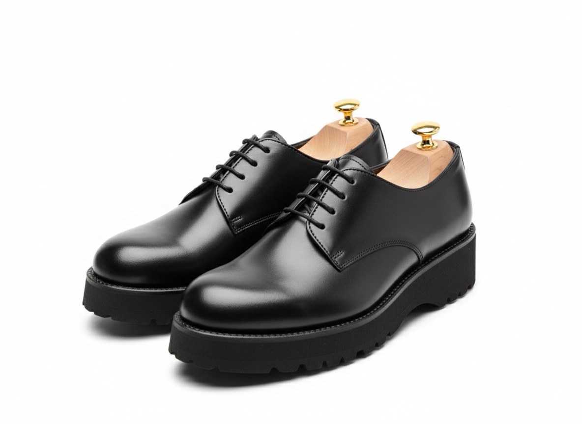 Leather Lace-Up Shoe