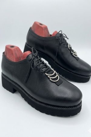 Triple-Ring Derby